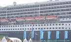 queen mary 2 24