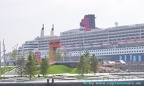 queen mary 2 30