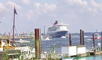 queen mary 2 39